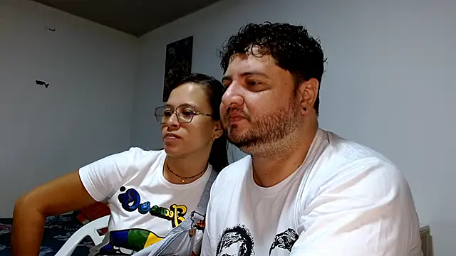 Snapshot of Paloma_Desire chatting on 02-20-25, 12:36 Paloma Desire online show from 02-20-25, 12:36