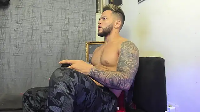 vincent carusso94 online show from 04-07-26, 04:24