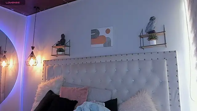 melanie hh online show from 09-17-25, 08:10