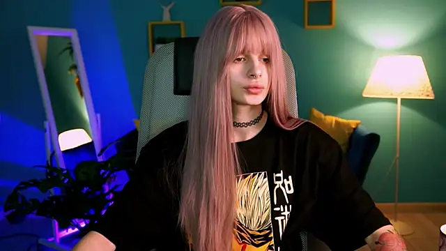 Snapshot of JadeCastle_ chatting on 03-21-25, 02:07 JadeCastle online show from 03-21-25, 02:07