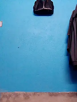 Snapshot of Hot-Manshi2 chatting on 12-23-24, 10:42 Hot-Manshi2 online show from 12-23-24, 10:42