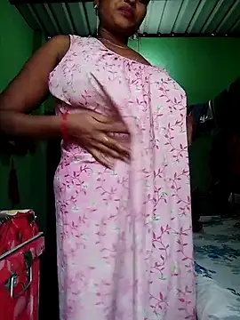 Snapshot of Hot-Manshi2 chatting on 12-28-24, 04:30 Hot-Manshi2 online show from 12-28-24, 04:30
