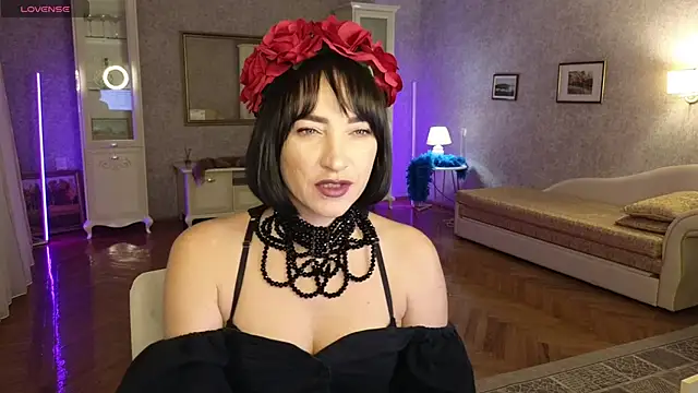 Snapshot of AnneHaddaway chatting on 11-02-25, 08:22 AnneHaddaway online show from 11-02-25, 08:22