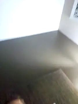 Snapshot of tileguyyy chatting on 12-23-25, 04:10 tileguyyy online show from 12-23-25, 04:10