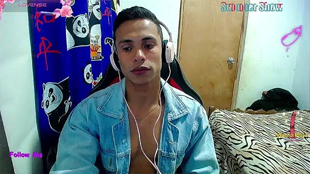 Snapshot of Willy_Mate chatting on 01-05-25, 05:30 Willy Mate online show from 01-05-25, 05:30