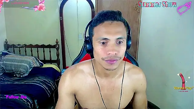 Snapshot of Willy_Mate chatting on 03-22-25, 06:33 Willy Mate online show from 03-22-25, 06:33