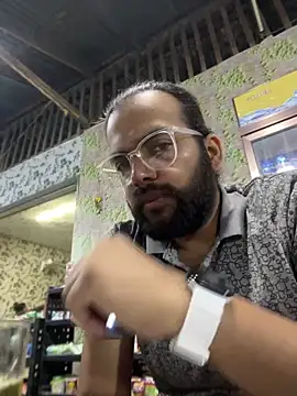 Arsh Loves Luv online show from 01-21-25, 02:59