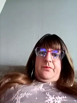 Snapshot of sexynadinets89 chatting on 03-21-25, 04:51 sexynadinets89 online show from 03-21-25, 04:51