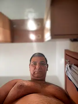 SecretlyDD online show from 11-08-25, 08:25