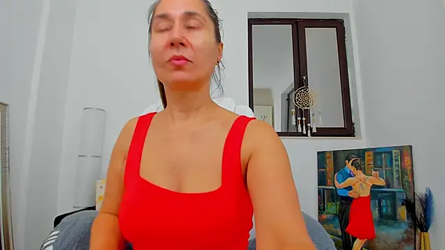 Julya Anna online show from 11-05-25, 05:07