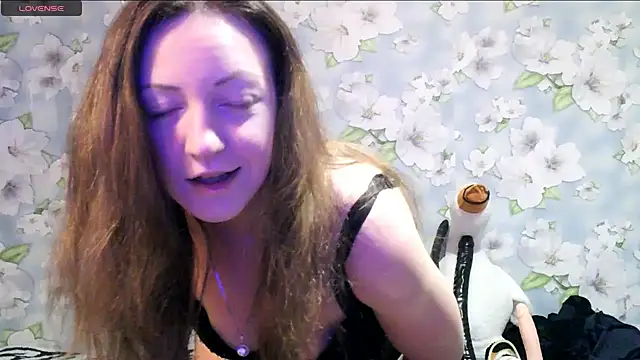 KattyLuuu online show from 02-09-25, 08:56