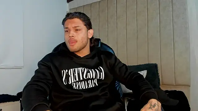 jeicob gagnon online show from 10-09-25, 06:55