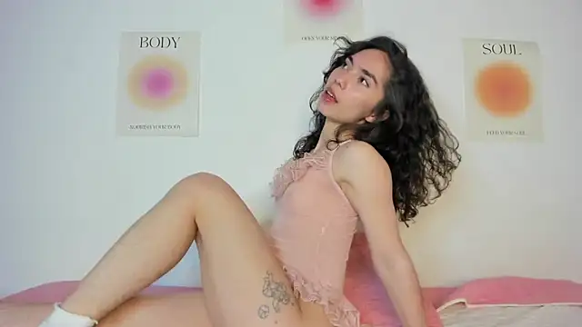 Ana is from Heaven online show from 10-08-25, 01:25