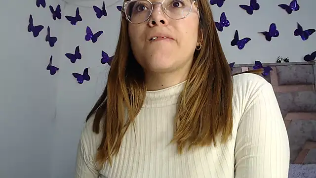 Anny Fox- online show from 11-15-25, 05:16