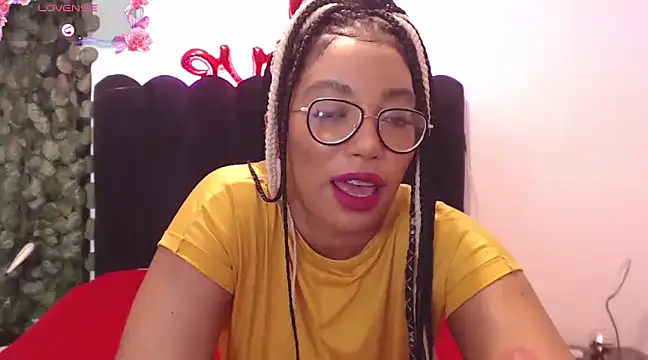 AmyBriiggs online show from 03-07-25, 04:57