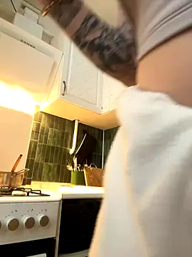 MayaMystic online show from 11-15-25, 10:12