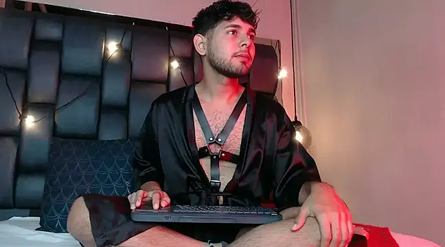 Samir bear online show from 01-23-25, 12:41