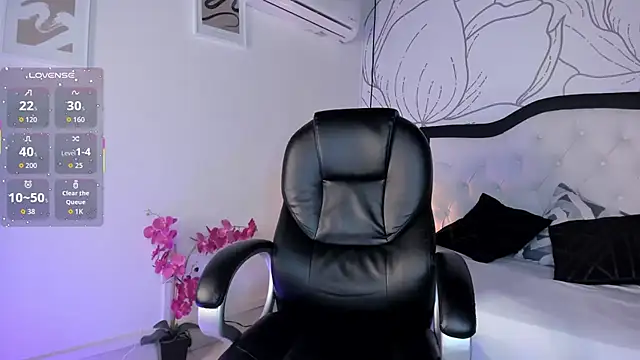 Samir bear online show from 04-08-26, 12:49