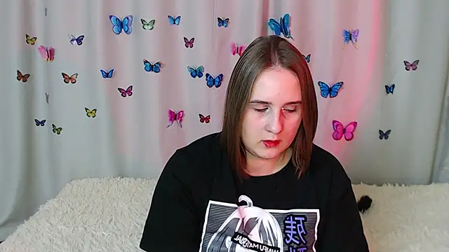 Snapshot of Phantommira chatting on 12-24-24, 07:22 Phantommira online show from 12-24-24, 07:22