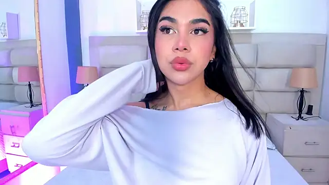 RoseCassie online show from 09-26-25, 01:15