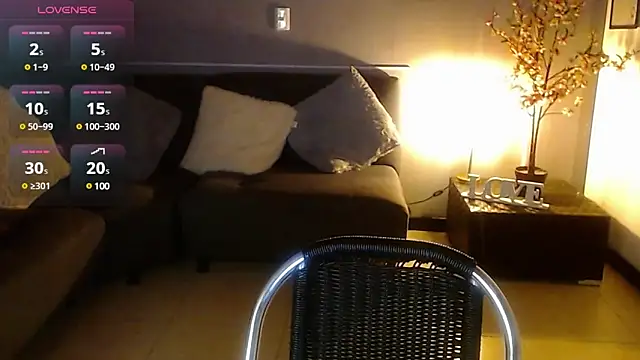 Snapshot of mia_collens chatting on 01-24-25, 12:42 mia collens online show from 01-24-25, 12:42