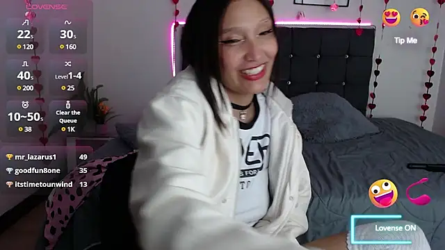 Snapshot of mia_collens chatting on 03-10-25, 06:59 mia collens online show from 03-10-25, 06:59