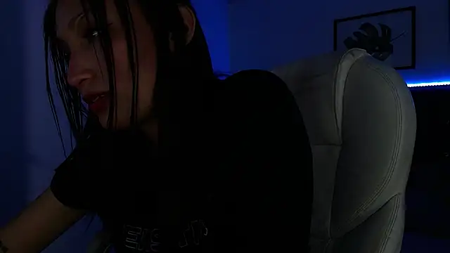 Snapshot of mia_collens chatting on 09-13-25, 03:06 mia collens online show from 09-13-25, 03:06