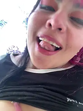 Snapshot of Pinky-Flower chatting on 01-09-25, 08:44 Pinky-Flower online show from 01-09-25, 08:44