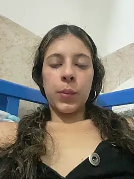 evaFiore online show from 03-22-25, 03:41