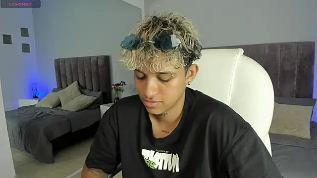 Dominick jones online show from 01-20-25, 11:10