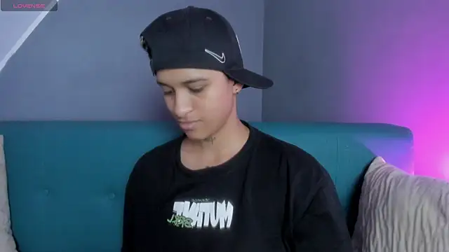 Dominick jones online show from 03-11-25, 08:31