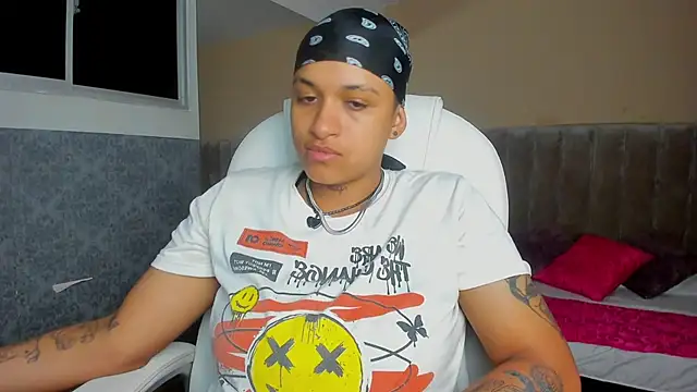 Dominick jones online show from 09-09-25, 04:45