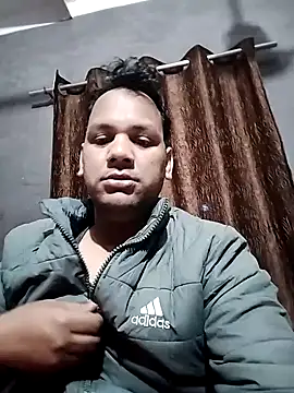 Snapshot of deshi_banarasi65 chatting on 12-19-24, 12:02 deshi banarasi65 online show from 12-19-24, 12:02