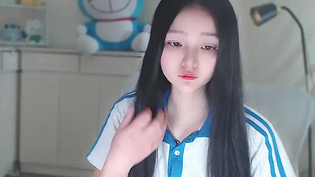 xiao-xiao-D online show from 02-12-25, 04:44