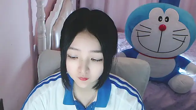 xiao-xiao-D online show from 02-21-25, 07:45