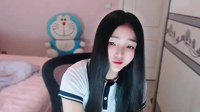 xiao-xiao-D online show from 12-20-25, 04:19