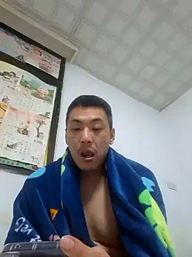 Snapshot of bb770504 chatting on 12-27-24, 03:37 bb770504 online show from 12-27-24, 03:37