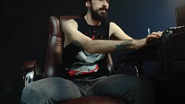 AxelColton online show from 01-13-25, 12:24