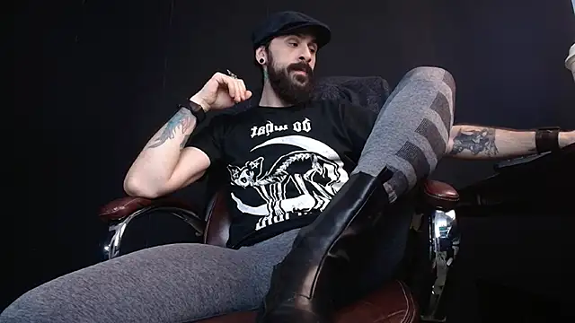 AxelColton online show from 02-25-25, 06:03