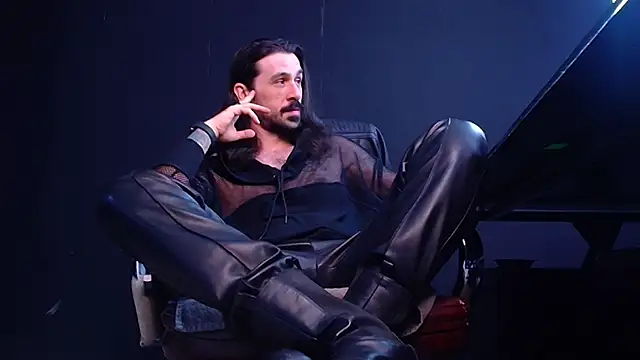 AxelColton online show from 10-16-25, 10:05