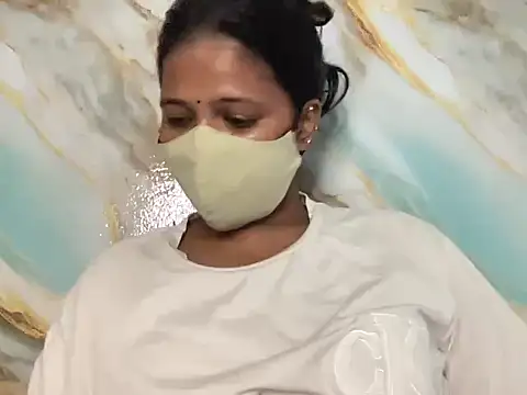 Tamil Sanjana  online show from 10-26-25, 07:25