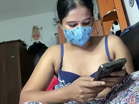 Tamil Sanjana  online show from 11-10-25, 05:34