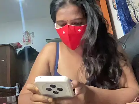 Tamil Sanjana  online show from 11-17-25, 05:41