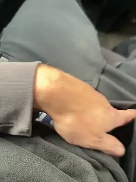 Snapshot of BobMeinster chatting on 12-03-25, 12:14 BobMeinster online show from 12-03-25, 12:14