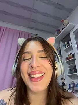 Alissonroses online show from 01-03-25, 05:06