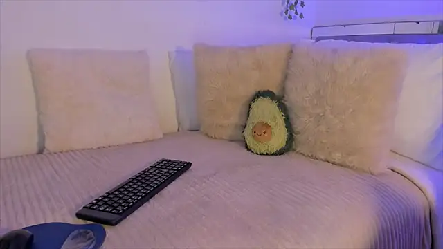 Alissonroses online show from 03-19-25, 05:28