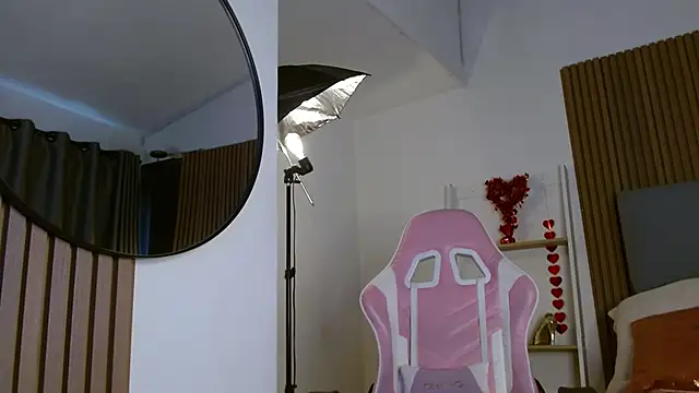 Sienna Blake  online show from 09-20-25, 09:27