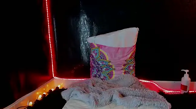 Snapshot of katizaldana chatting on 01-19-25, 07:57 katizaldana online show from 01-19-25, 07:57