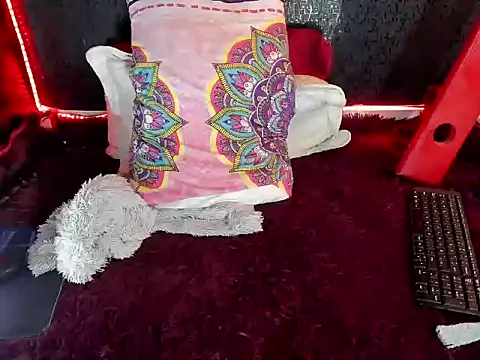 Snapshot of katizaldana chatting on 02-26-25, 09:32 katizaldana online show from 02-26-25, 09:32