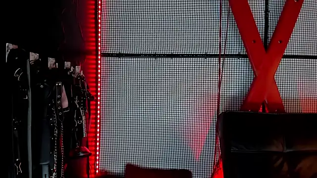 Snapshot of katizaldana chatting on 10-21-25, 03:51 katizaldana online show from 10-21-25, 03:51